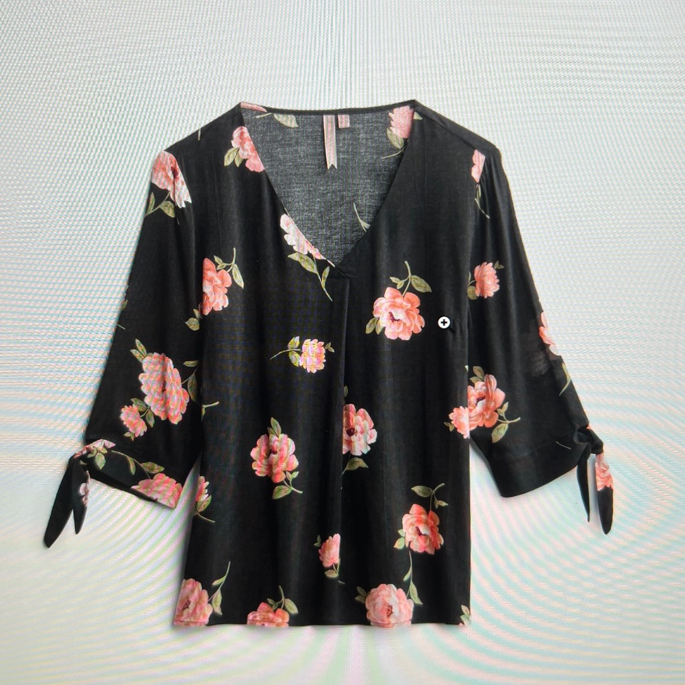 Brina and Em top